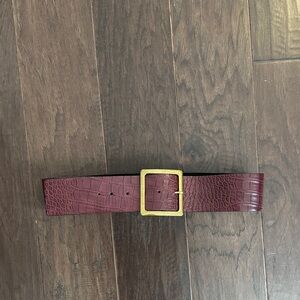 Banana Republic Burgundy Embossed Belt with Gold Buckler
